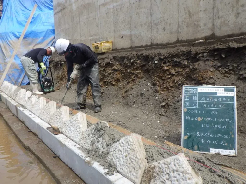 画像に alt 属性が指定されていません。ファイル名: 5-1-2.%E8%83%B4%E8%BE%BC%E3%83%BB%E8%A3%8F%E8%BE%BC%EF%BC%88A-1%EF%BC%891%E6%AE%B5%E7%9B%AE-1024x768.webp